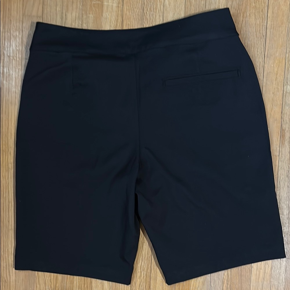 Women's golf shorts - PGA tour size 4 - Picture 6 of 6